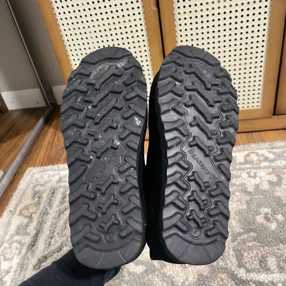 BearPaw 6 Retro Super Shorty Black Pull On‎ Platform Ankle Bootie Winter Slipper